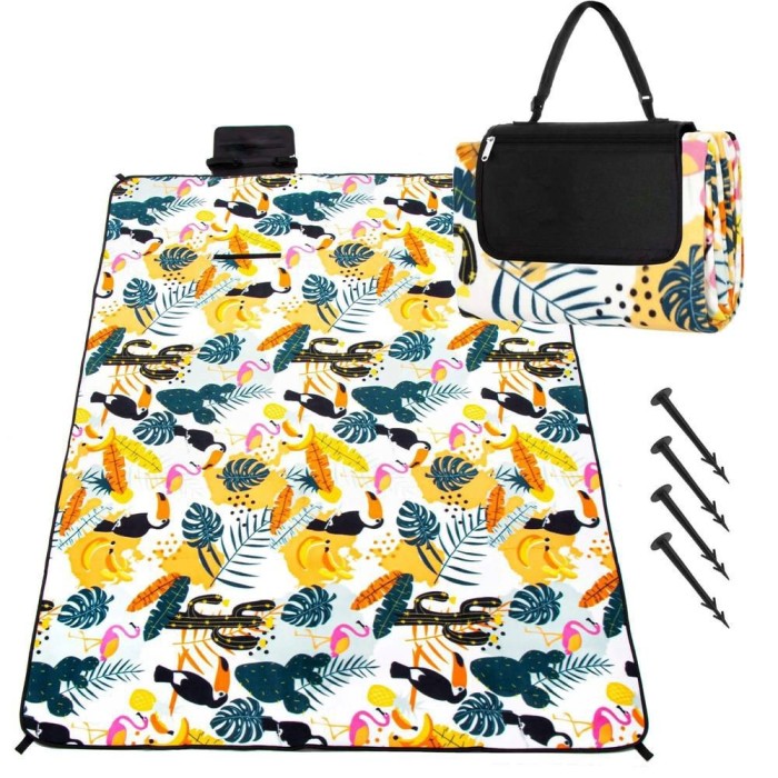 Patura pentru picnic sau plaja, cu folie izolatoare si maner, 200x200cm, model tropical, alb verde Household NewTrend