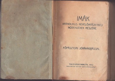 1166SPN Im&amp;aacute;k katholikus nevelőint&amp;eacute;zetbeli n&amp;ouml;vend&amp;eacute;kek r&amp;eacute;sz&amp;eacute;re, 1912, Nagyszentmiklos foto