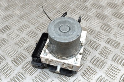 Pompa ABS MERCEDES-BENZ B-CLASS Sports Tourer W247 2021 OEM: Hatchback | 25637198 foto
