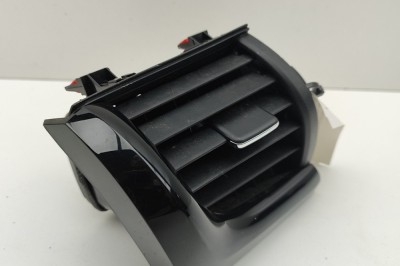 Gura de ventilație planșa de bord TOYOTA HILUX VIII Pick-up _N1_ 2023 OEM: 55660-KK140,55660KK140 31239969 foto