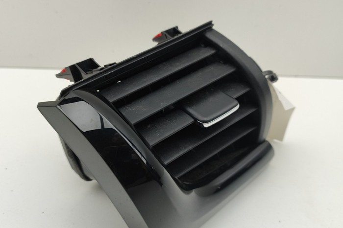 Gura de ventilație planșa de bord TOYOTA HILUX VIII Pick-up _N1_ 2023 OEM: 55660-KK140,55660KK140 31239969