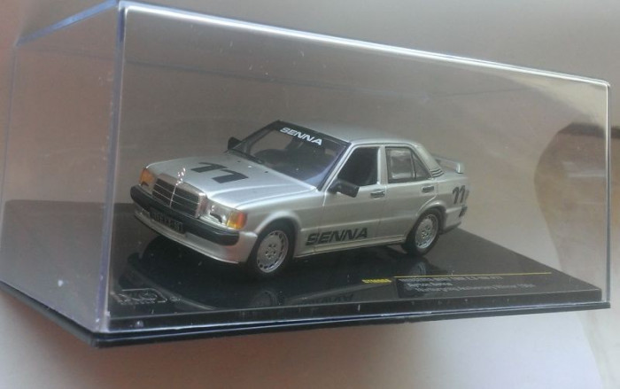 Macheta Mercedes-Benz 190E 2.3-16V Ayrton Senna 1984 - IXO 1/43