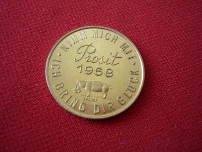 PROSIT 1968 TOKEN AUSTRIA, RARA foto