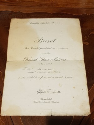 BREVET PENTRU ORDINUL GLORIA MATERNA CLASA A II A RSR foto