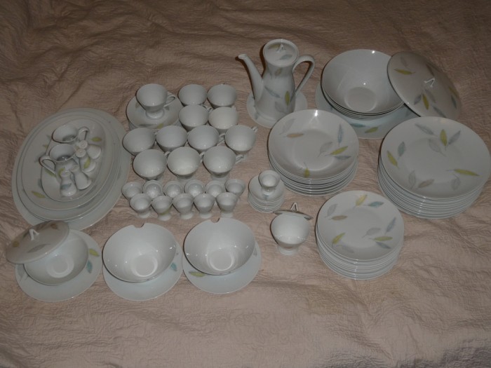 SERVICIU PORTELAN ROSENTHAL - 12 persoane - FORM 2000 - 110 piese - Vintage !