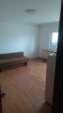 Inchiriez garsoniera mare Blv Basarabia aproape metrou