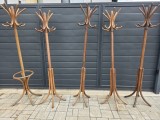 Cuiere vechi, stil Thonet, modul "pom",lemn curbat. PREDARE PERSONALA PLOIESTI!