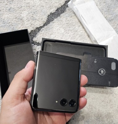 Motorola Razr 40 Ultra foto