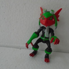 bnk jc Ben 10 - figurina