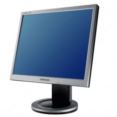 Monitor 19&amp;quot; LCD Samsung SyncMaster 910N, Grad A, 1280x1024, 8ms, VGA, Cabluri... foto