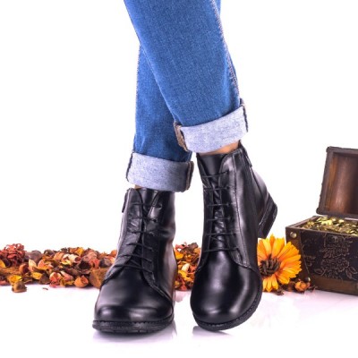 Oferta marimea 40 - Botine dama negre din piele naturala - LNA160NP foto