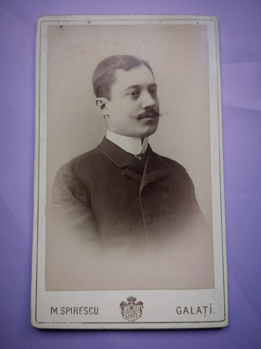 Fotografie veche Cabinet M. Spirescu, Galati, Portret barbat, 1890