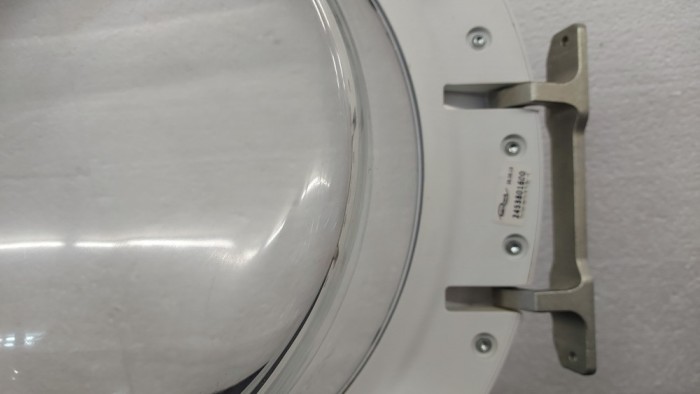 Usa hublou 2453801600 Masina spalat Beko WRE 6512 BWW / H2