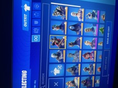 Vand cont fortnite foto