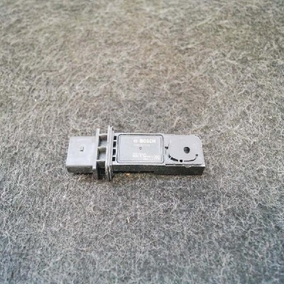 Debitmetru de aer AUDI A4 8K2, B8 2010 OEM: F00C2G731620853049 3207520 foto