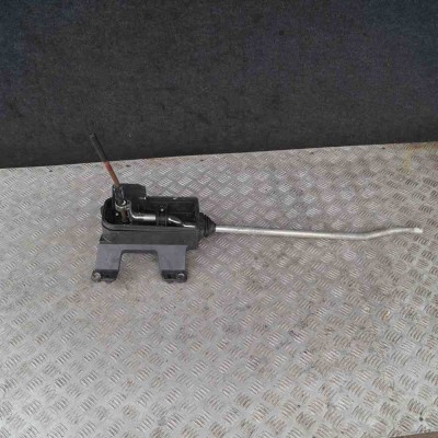 Timonerie cutie de viteze OPEL CORSA D 2008 OEM: Hatchback | 1803392 foto