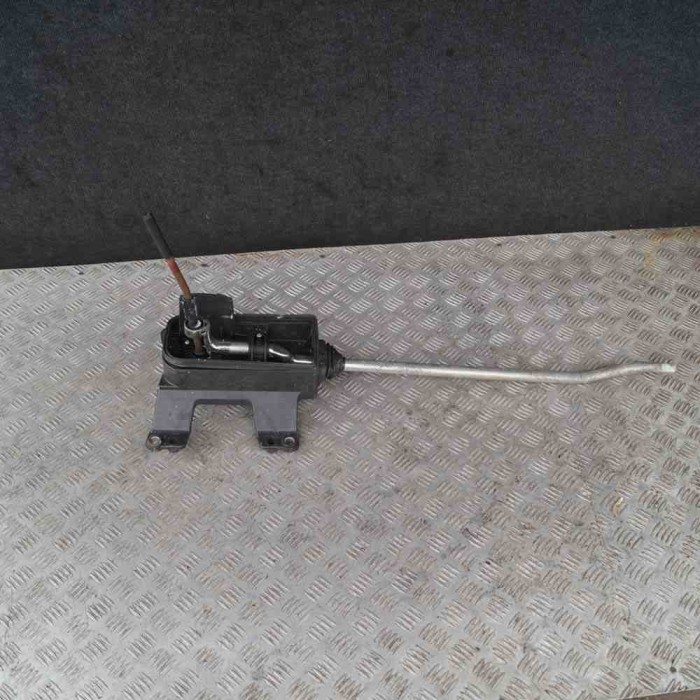 Timonerie cutie de viteze OPEL CORSA D 2008 OEM: Hatchback | 1803392