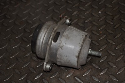 Suport motor st&amp;acirc;nga PORSCHE CAYENNE 92A 2014 OEM: 94837504903 | 11843764 foto