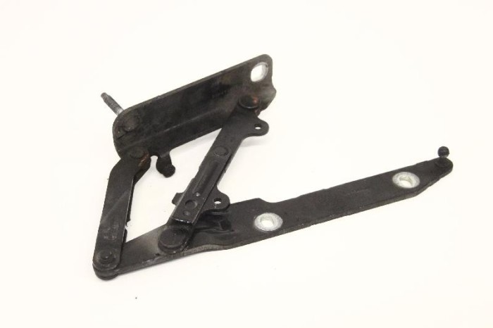 Balama capota dreapta față LAND ROVER DISCOVERY III L319 2007 2728205