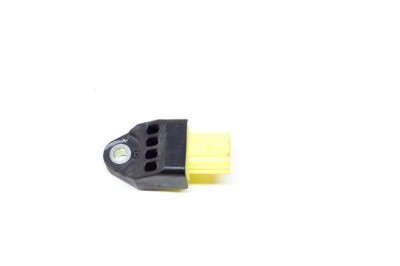 Senzor de impact st&amp;acirc;nga spate TOYOTA PRIUS _W3_ 2011 OEM: 89831-12020 12647918 foto