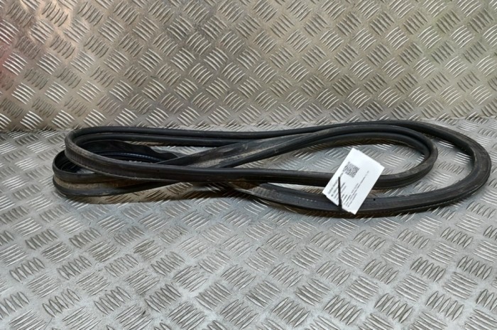 Garnitura de cauciuc haion AUDI A5 F53 2024 OEM: 8W6827705B 30334469