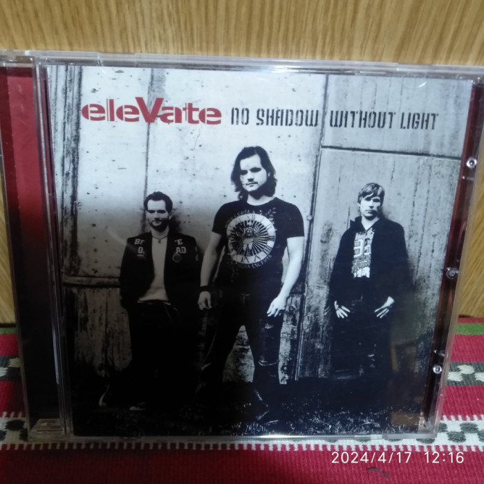 -Y- CD ORIGINAL ELEVATE - NO SHADOW UNTHOUT LIGHT (STARE NM )