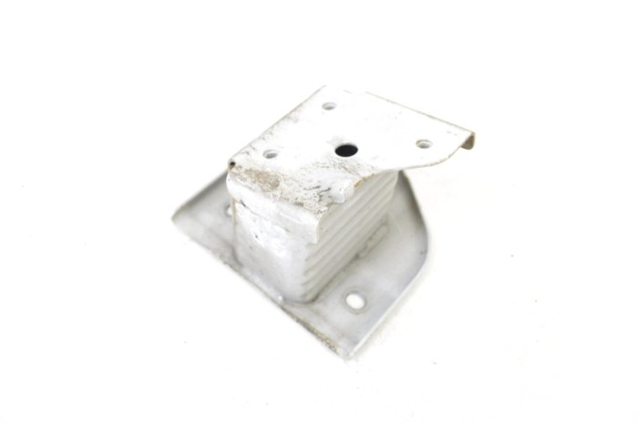 Absorbant de șoc dreapta MITSUBISHI OUTLANDER III GG_W, GF_W, ZJ 2015 OEM: Off-road | 12072843