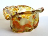 Bol decorativ din cristal masiv de Murano, nuante de chihlimbar, model cu deschidere in formă de scoica, lungime 21 cm