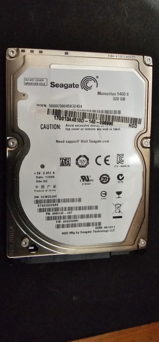 Hard Disk Drive (HDD) 320 GB , SEAGATE , SATA ,PENTRU LEPTOP , 100% VIATA TESTAT SENTINEL , ARE 8 ZILE SI 1 ORA DE FUNCTIONARE .