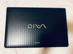 Laptop SONY VAIO model PCG-71811M foto