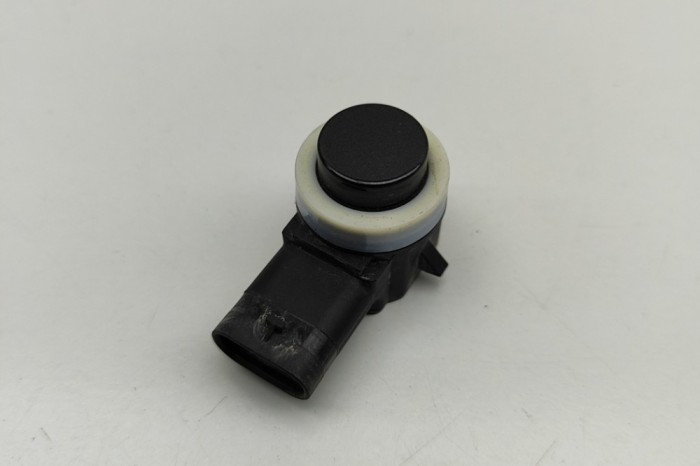 Senzor de parcare spate BMW iX I20 2022 OEM: 5A17999 30704208