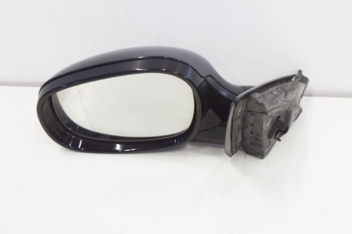 Oglinda laterală st&acirc;nga BMW 3 E90 2010 OEM: 7182695,E1021017 11189173