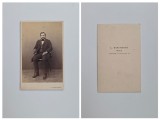 Fotografie de colectie CDV Atelier L. Hardtmuth, Portret de barbat, Wien, Austria, Austro-Ungaria, ca. 1860-65