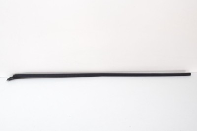 Ornament vertical parbriz dreapta VW ID.3 E11 2020 OEM: 10A854328 | 14356832 foto