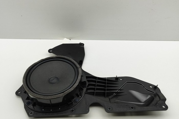 Difuzor ușă dreapta față AUDI A6 C8 Avant 4A5 2024 OEM: 4K8837866,4K0035415 31299857
