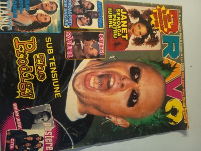 Revista bravo foto