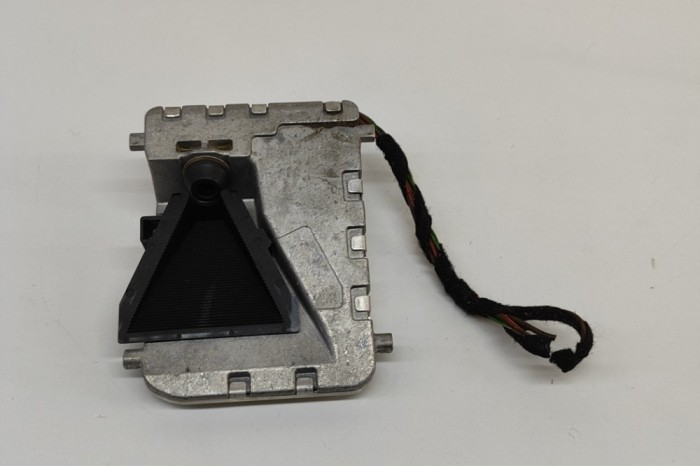 Camera față MERCEDES-BENZ C T-Model S205 2015 OEM: A2229004508,A2228201397,A2229022308,28-4105-6116-3-00 28484219