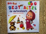 Masha si ursul. Distractie cu autocolante. Carte de activitati