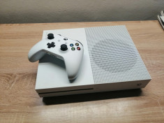 Vand Xbox one S +6 jocuri foto