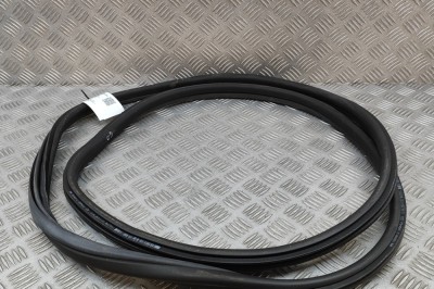 Garnitura ușă dreapta spate BMW iX3 G08 2023 OEM: 7393449 | 27421158 foto