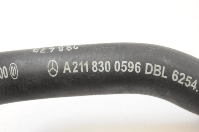 Furtun MERCEDES-BENZ CLS C219 2009 OEM: A2118300596,A2118300496,A2118302615,A2118300196 2579037