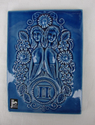 Placheta ceramica suedeza JIE Gantofta zodia gemeni design Aimo Nietosvuori foto