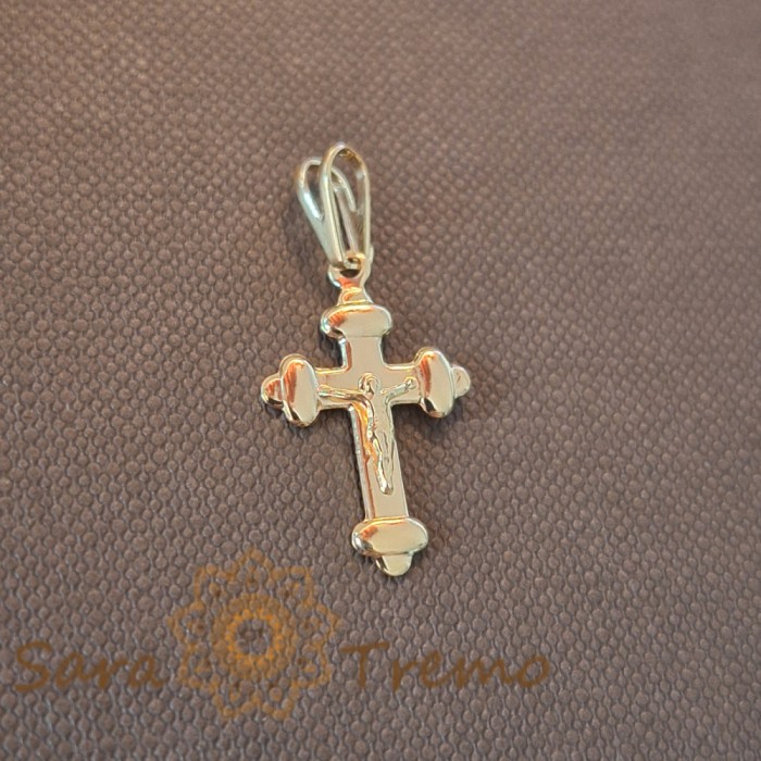 Cruciulita clasica 2 cm cu Iisus Hristos reliefat