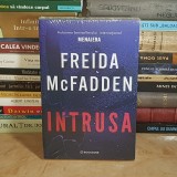 FREIDA McFADDEN - INTRUSA ( ROMAN ) , 2026 *