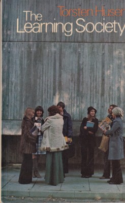 Torsten Husen - The Learning Society foto