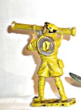 Figurina soldat australian bazooka Lone Star Harvey series vintage 1/32 C7