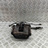 Etrier de fr&acirc;nă dreapta față INFINITI Q30 2019 OEM: Hatchback | 31439023