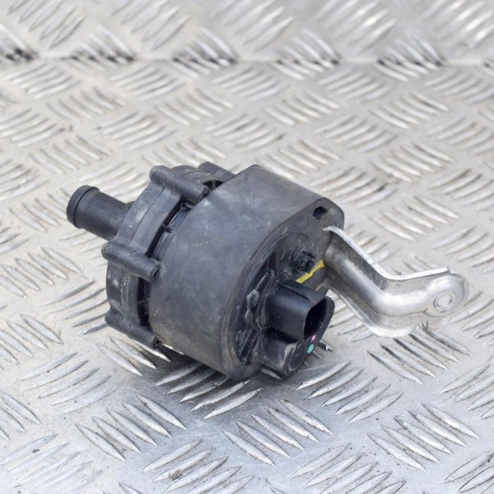 Pompa de apa auxiliara TESLA MODEL X 2016 OEM: 1054529-00-F 10016358