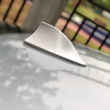 Antena auto activa AM - FM tip &quot;SHARK TAIL&quot; culoare SILVER, AVEX