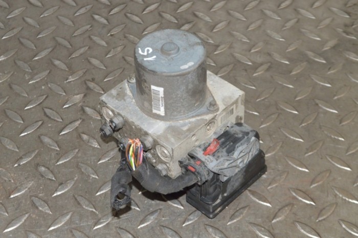 Pompa ABS VW PASSAT Variant B7 365 2011 OEM: 3aa614109ac 13770374